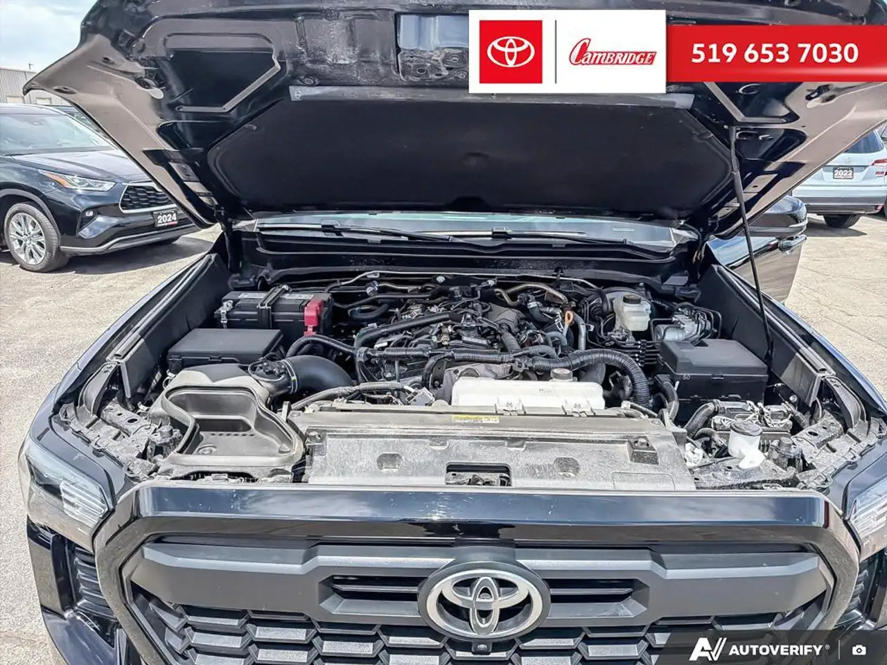 Toyota Tacoma снимка Toyota Tacoma