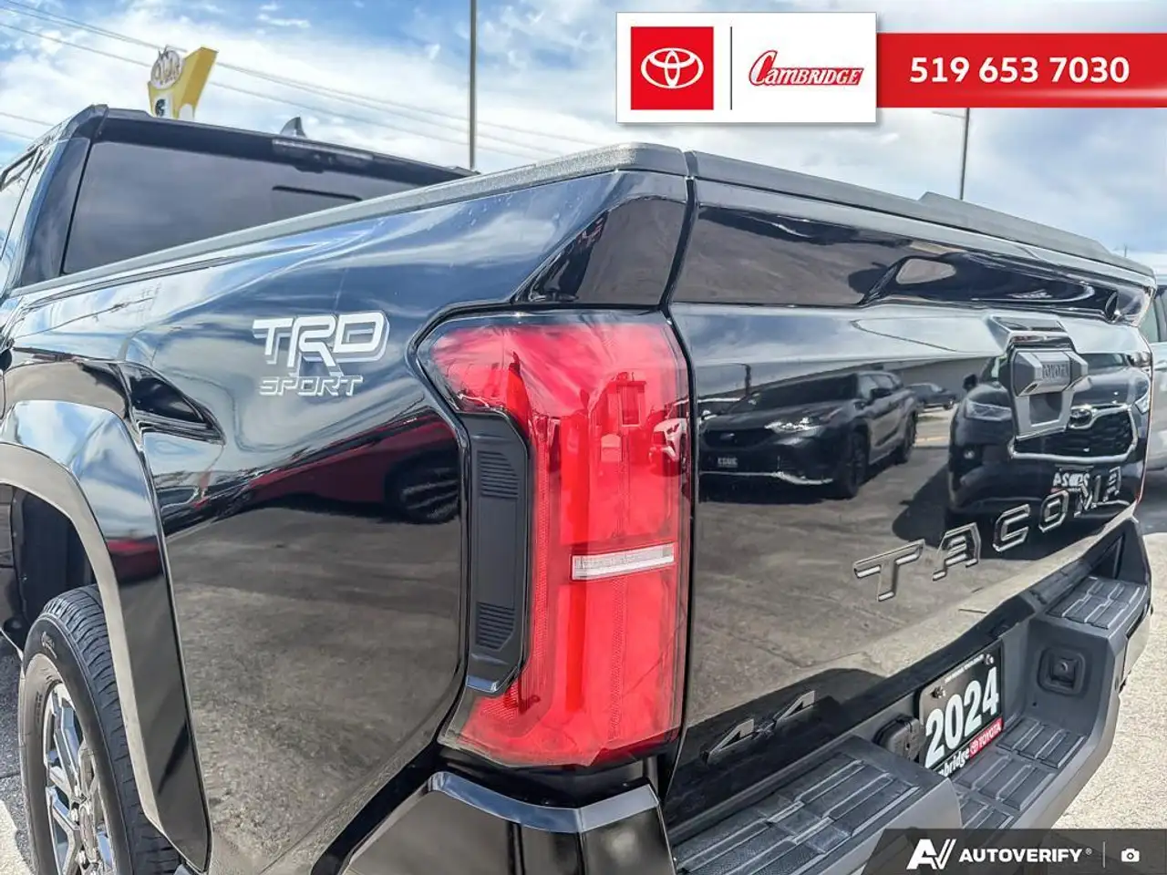 Toyota Tacoma снимка Toyota Tacoma