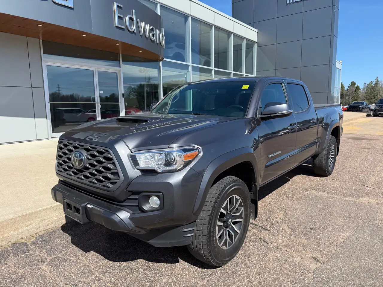 Toyota Tacoma снимка Toyota Tacoma