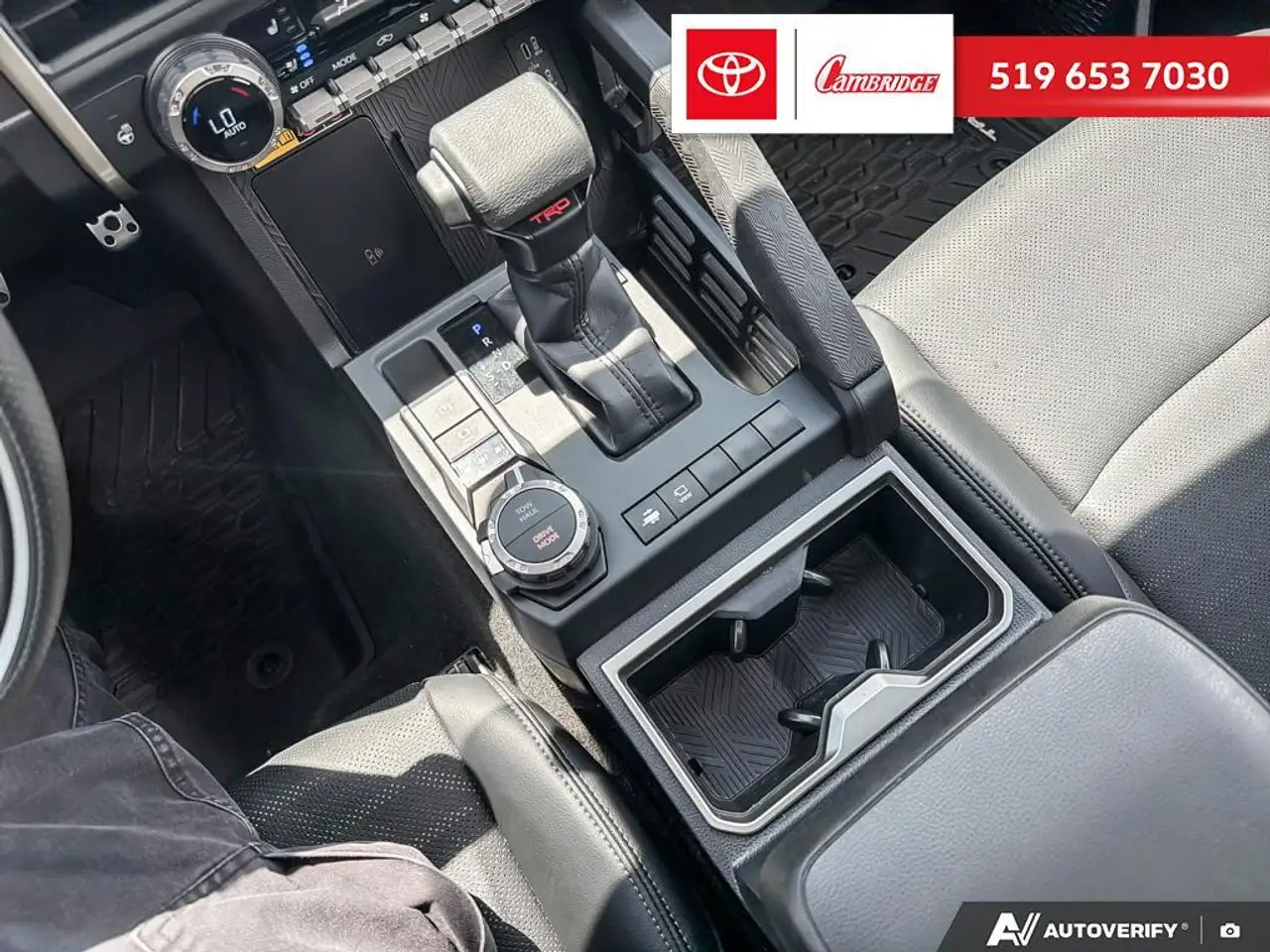 Toyota Tacoma снимка Toyota Tacoma
