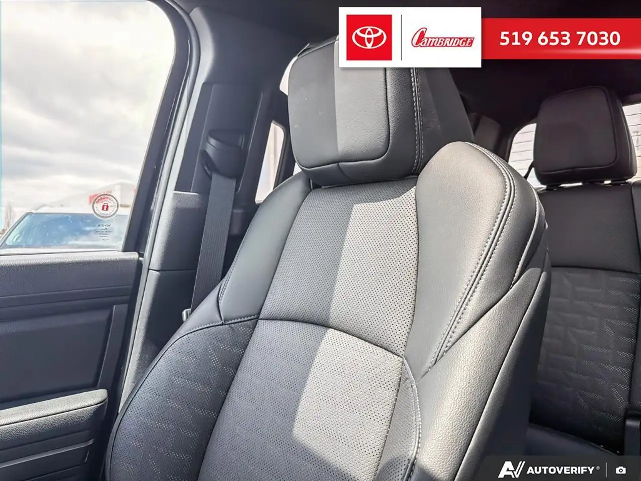 Toyota Tacoma снимка Toyota Tacoma