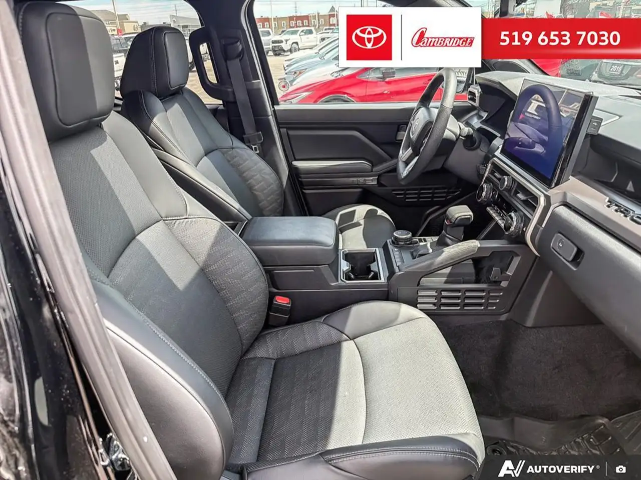 Toyota Tacoma снимка Toyota Tacoma