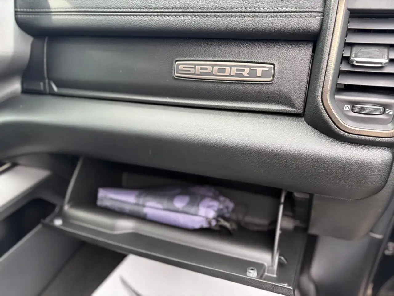 RAM 1500 photo RAM 1500