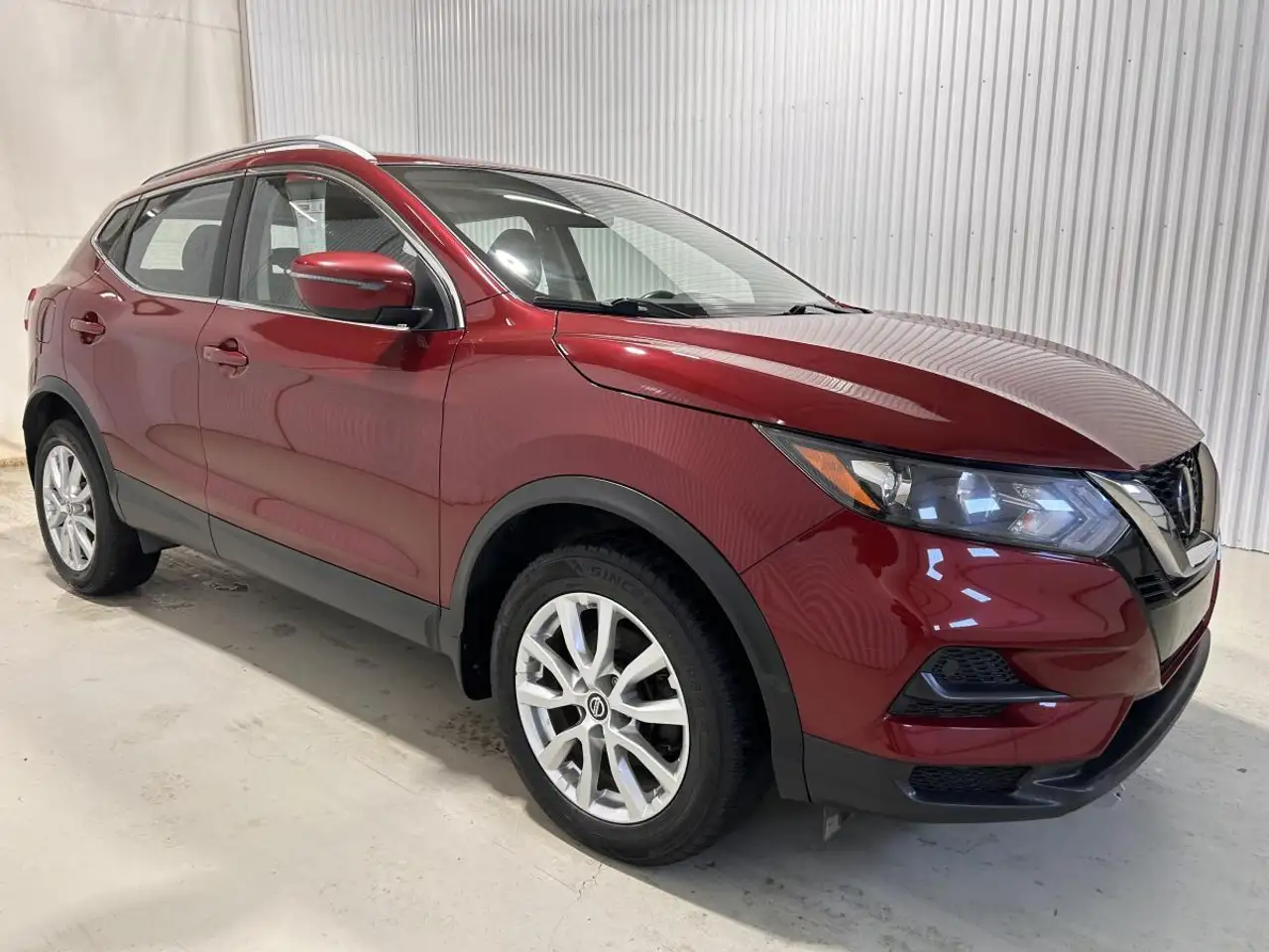 Nissan Qashqai снимка Nissan Qashqai
