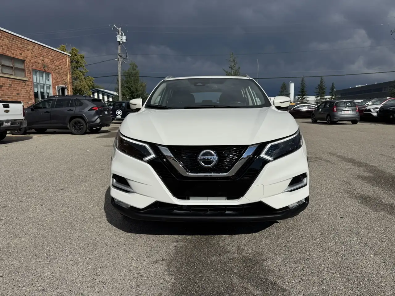 Nissan Qashqai photo Nissan Qashqai