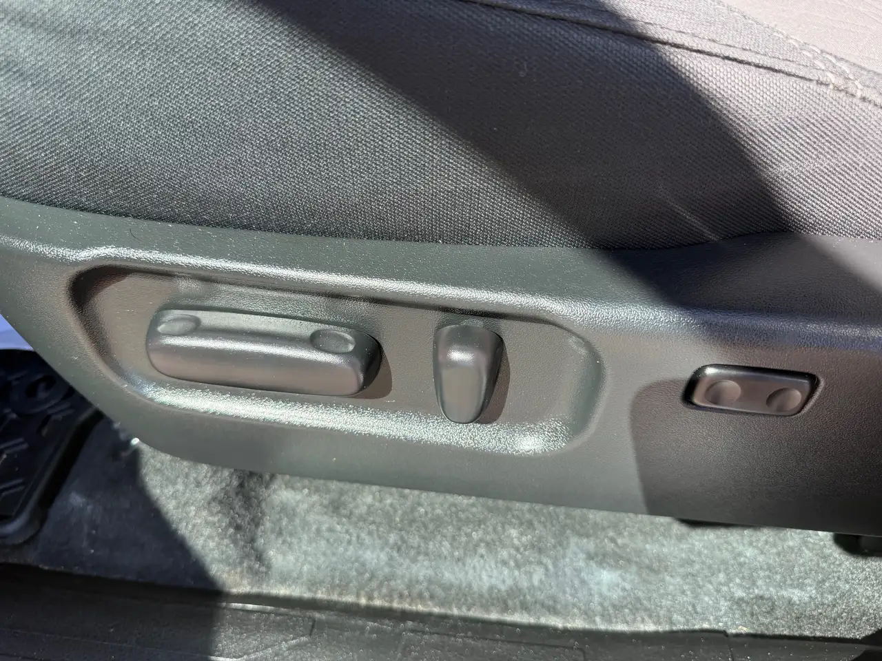 Toyota Tacoma снимка Toyota Tacoma