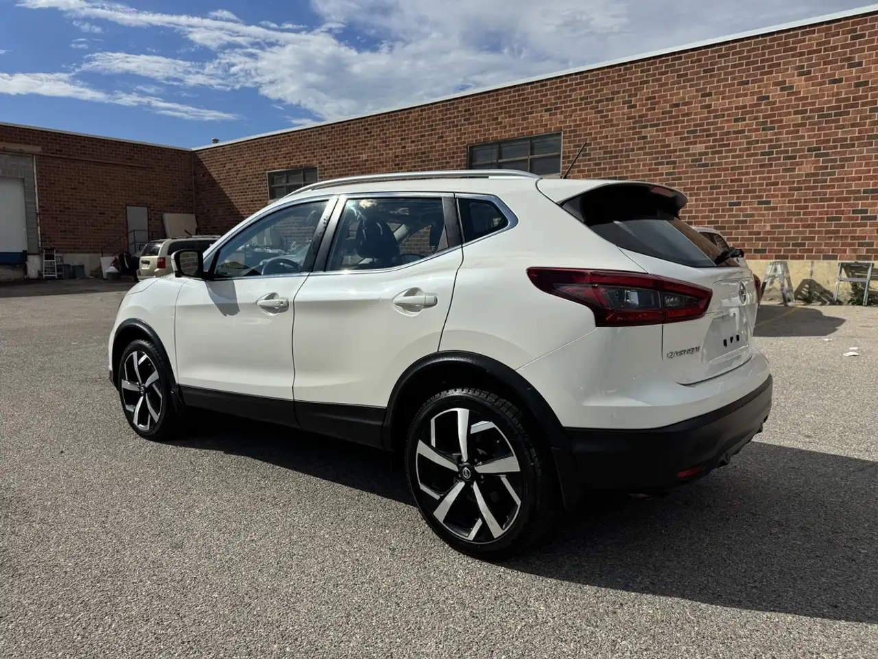 Nissan Qashqai photo Nissan Qashqai