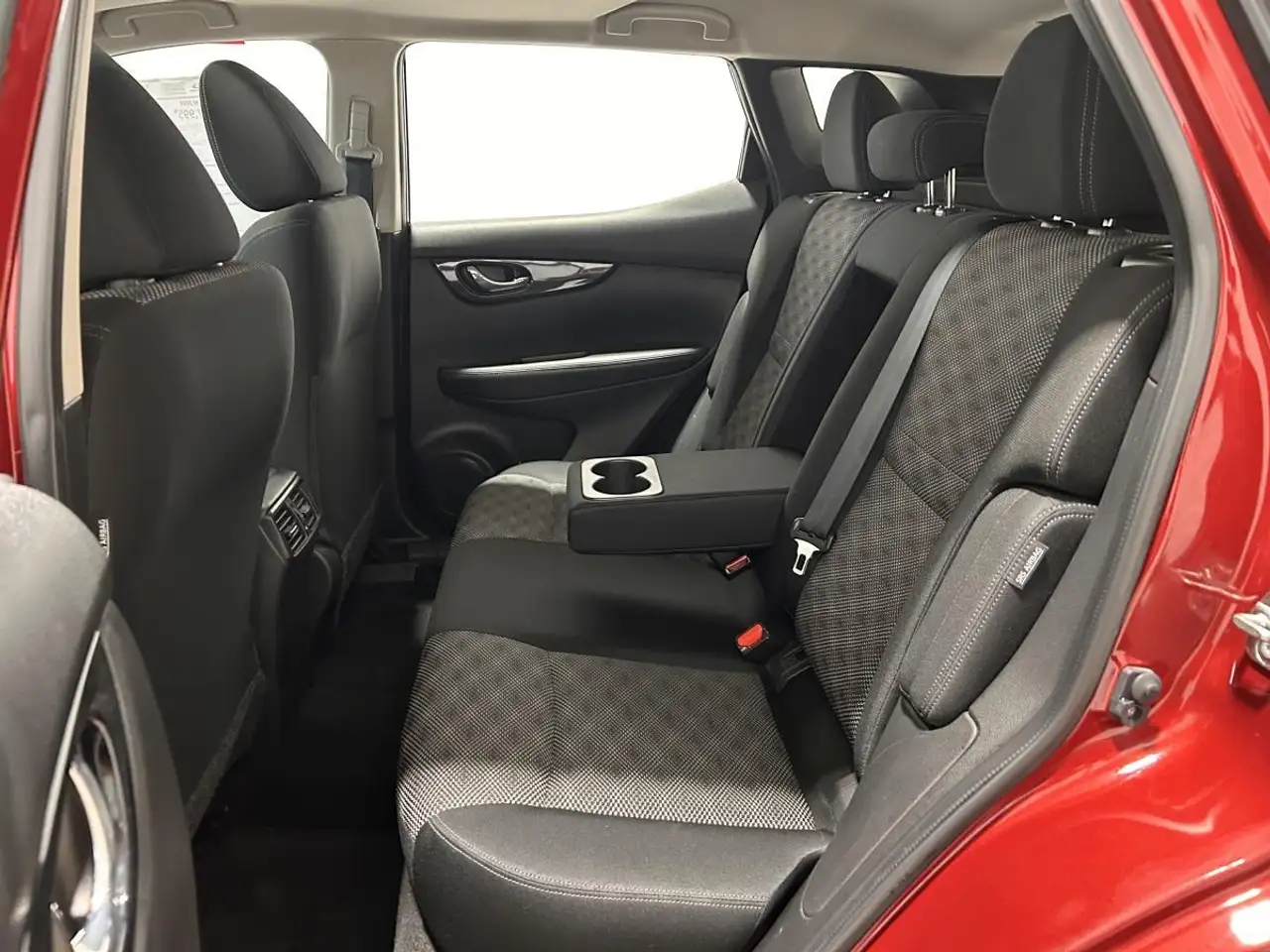 Nissan Qashqai снимка Nissan Qashqai