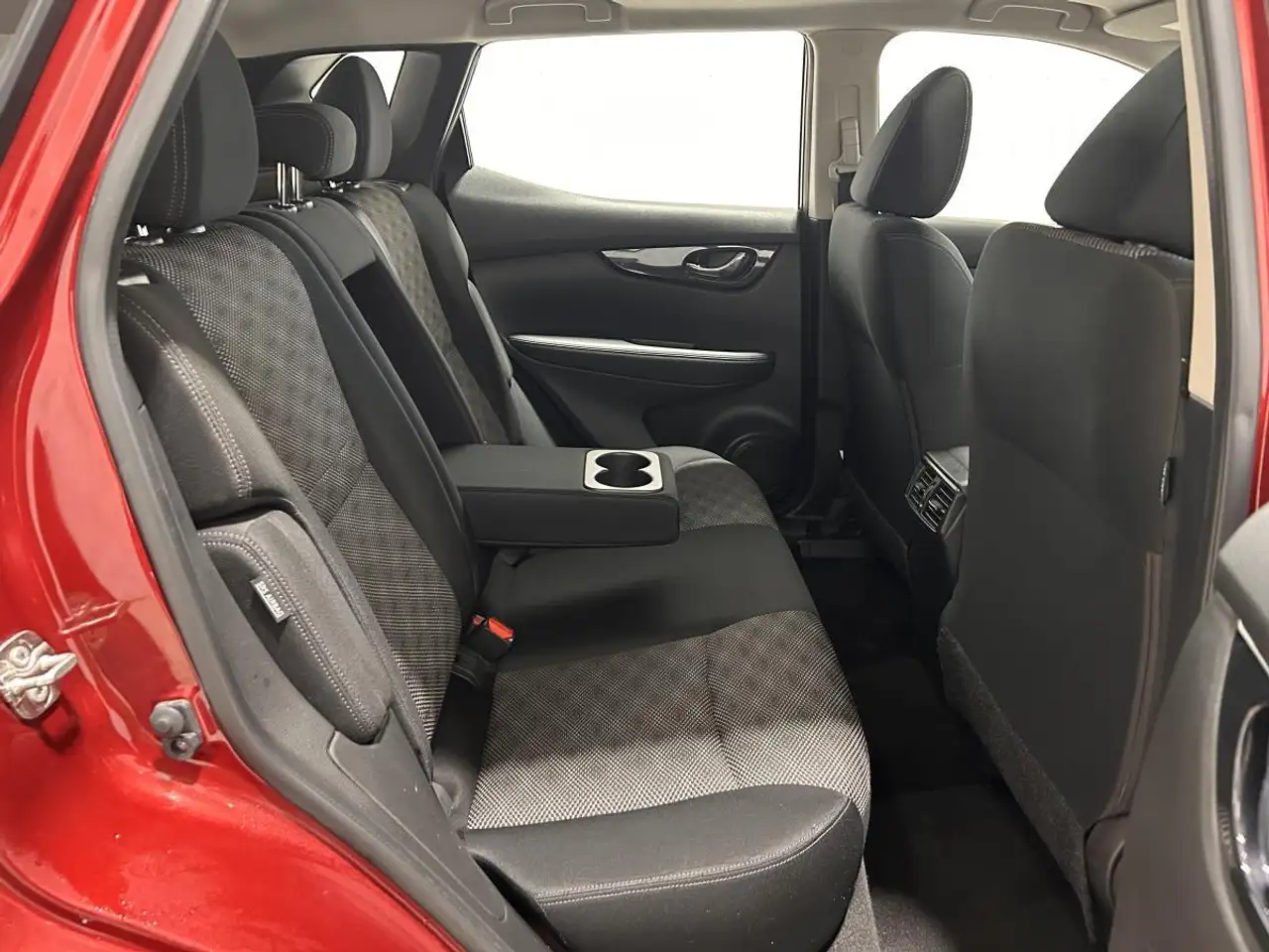 Nissan Qashqai снимка Nissan Qashqai