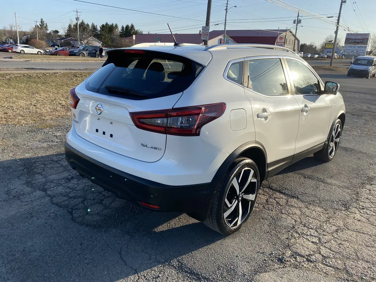 Nissan Qashqai снимка Nissan Qashqai