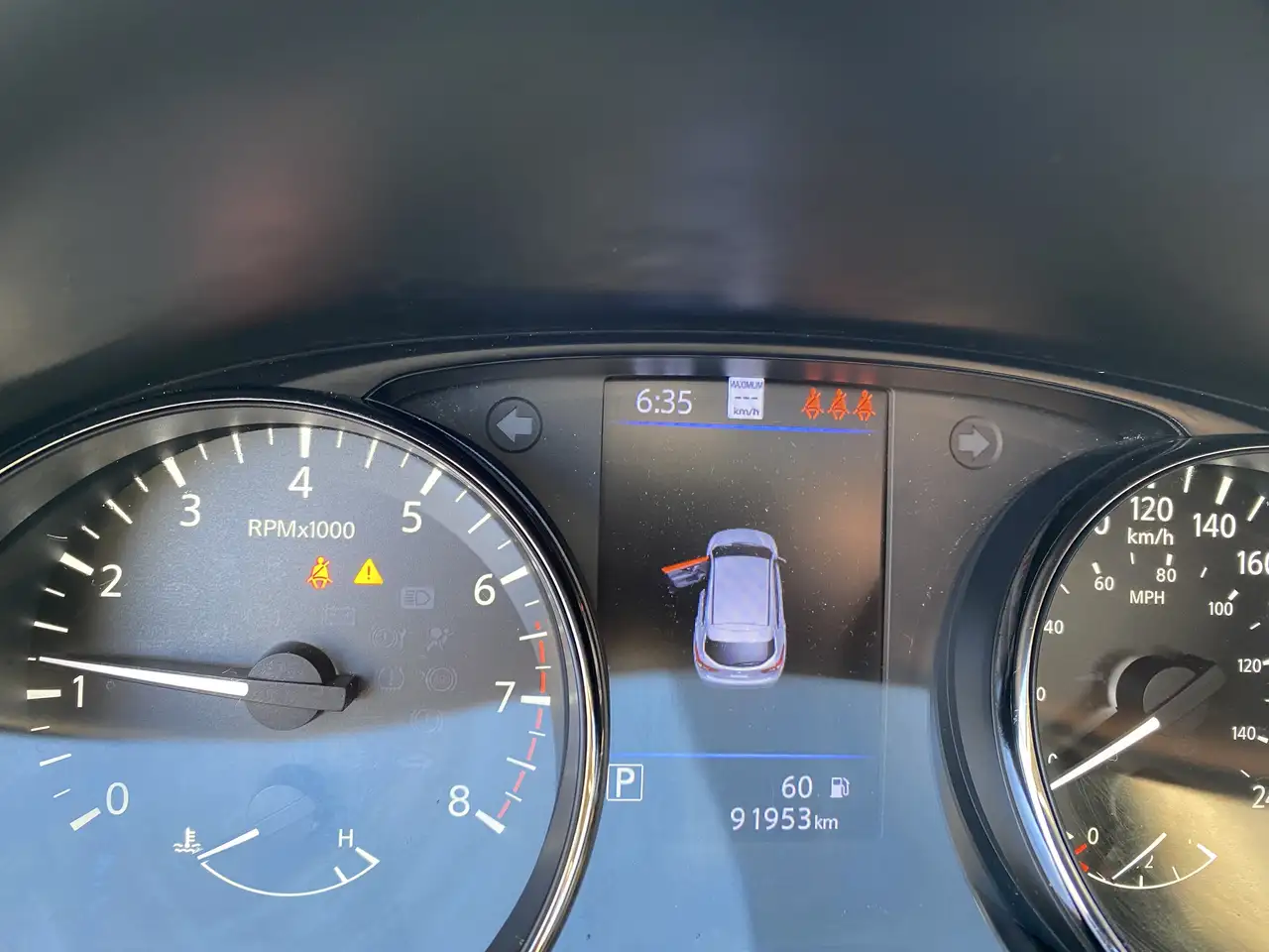 Nissan Qashqai снимка Nissan Qashqai