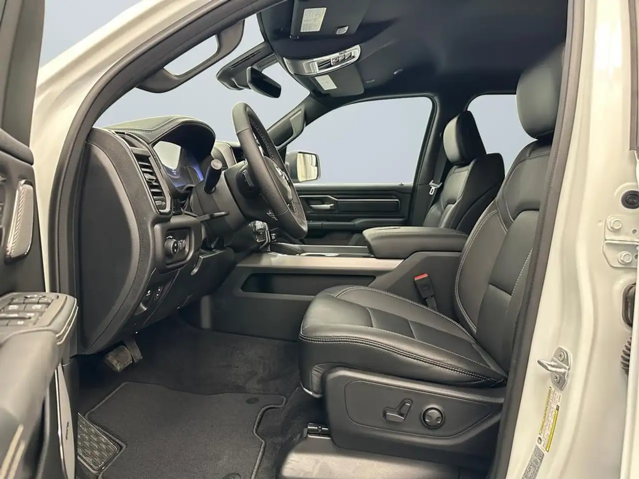 RAM 1500 fotografie RAM 1500