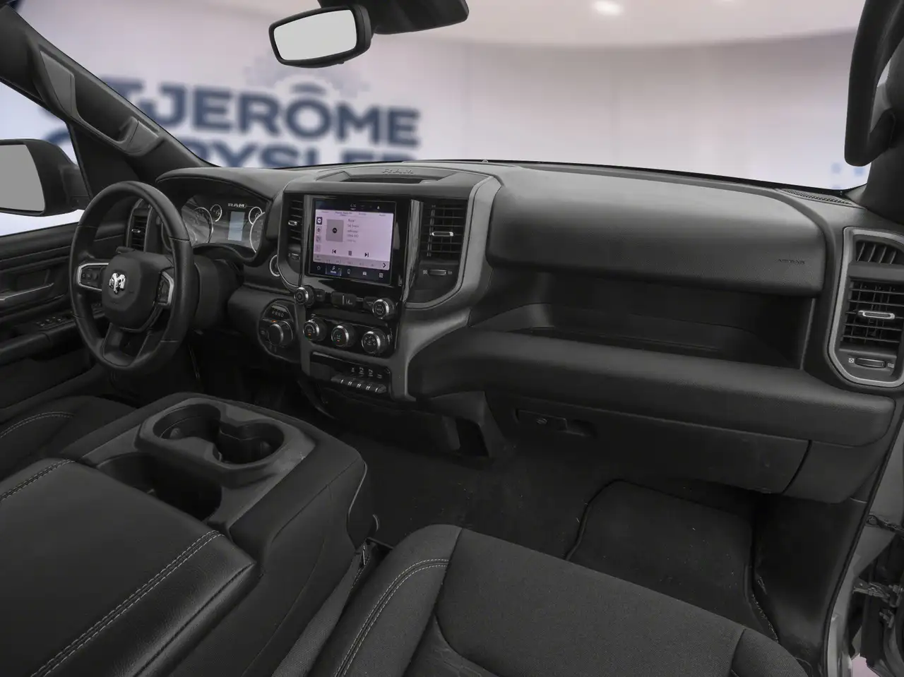 RAM 1500 fotografie RAM 1500