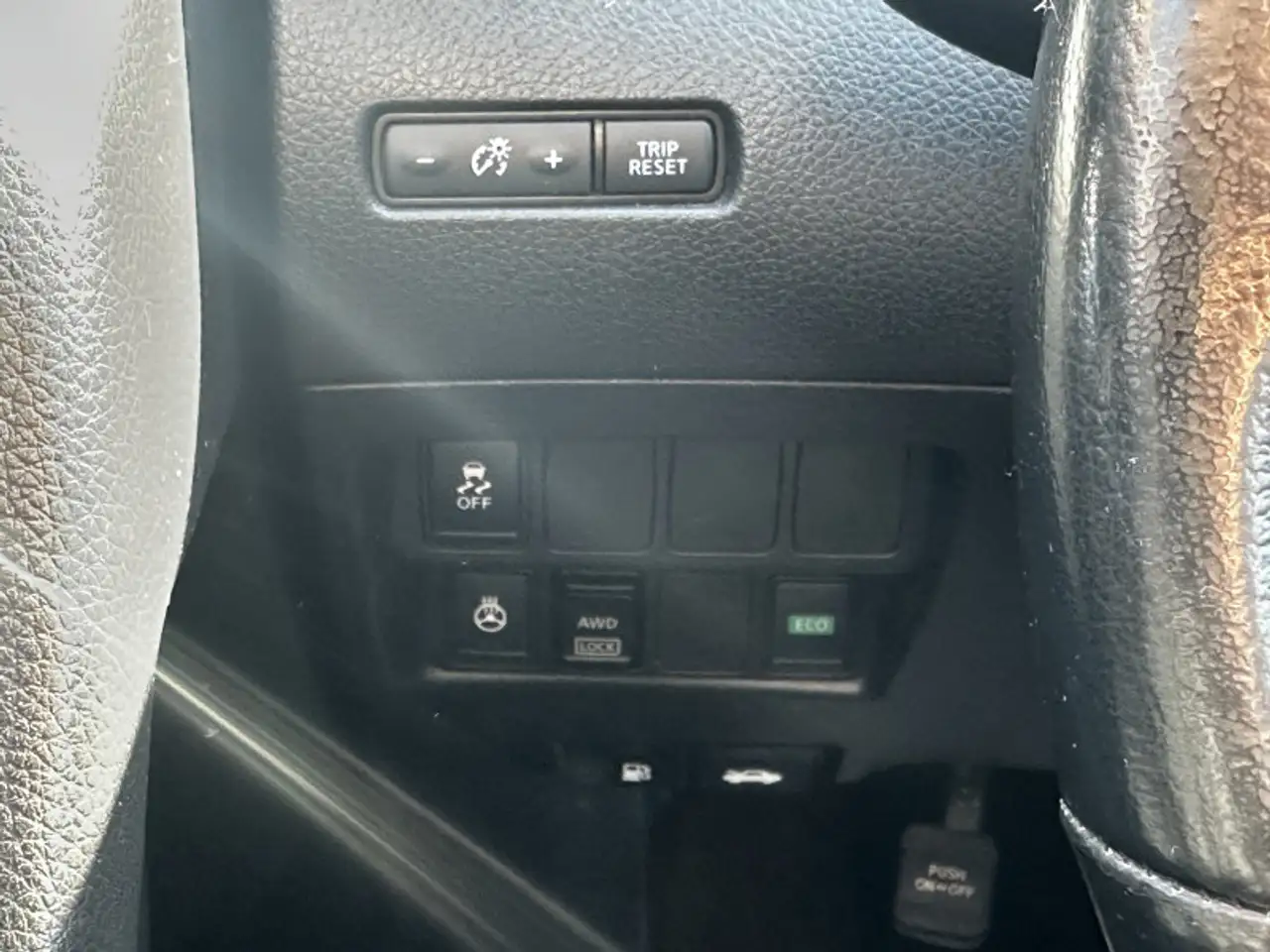 Nissan Qashqai снимка Nissan Qashqai