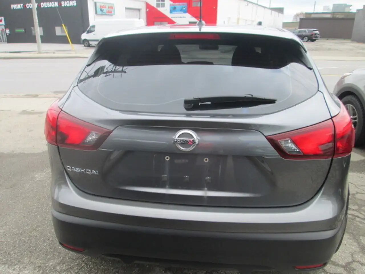 Nissan Qashqai снимка Nissan Qashqai