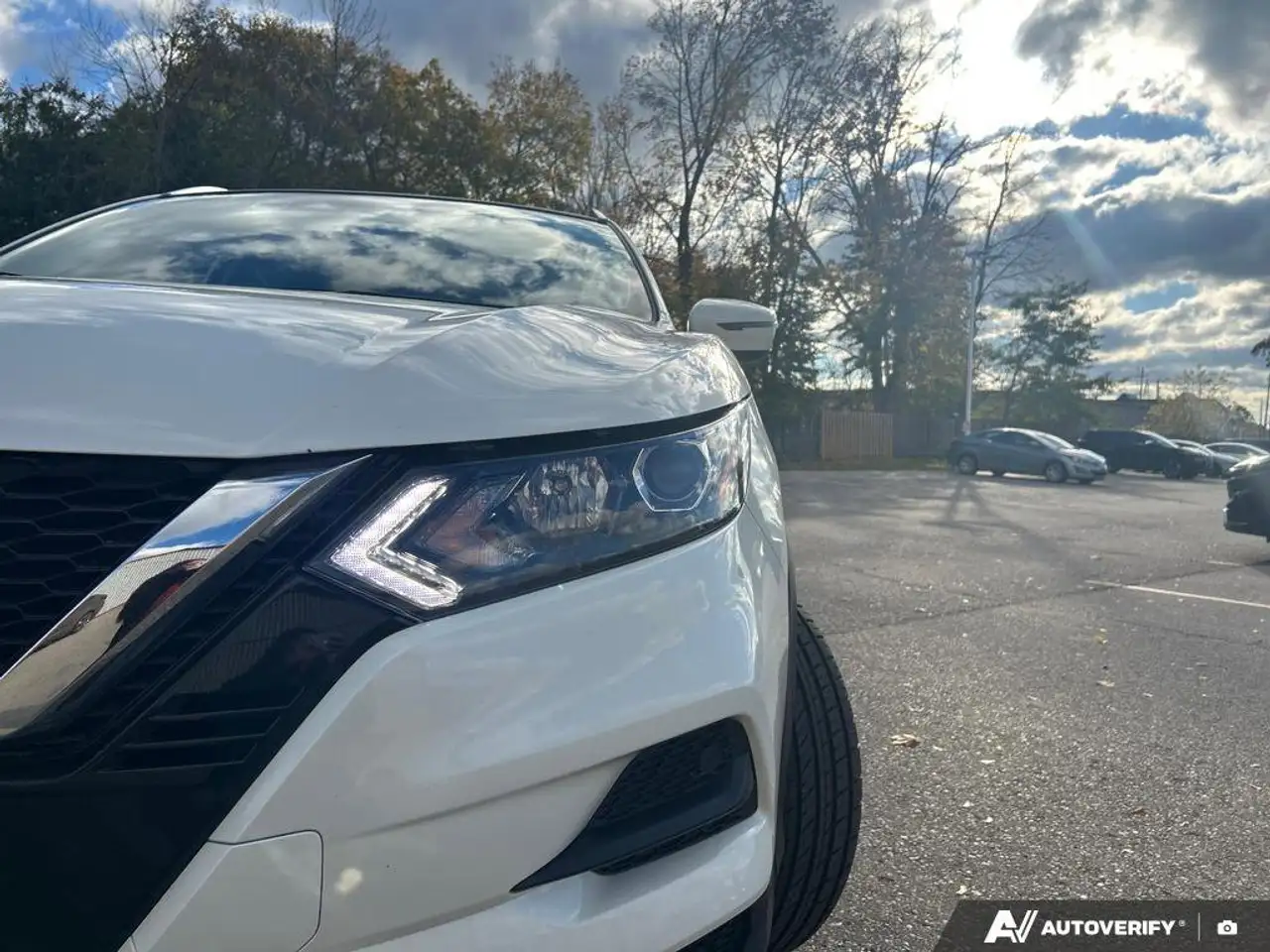 Nissan Qashqai снимка Nissan Qashqai