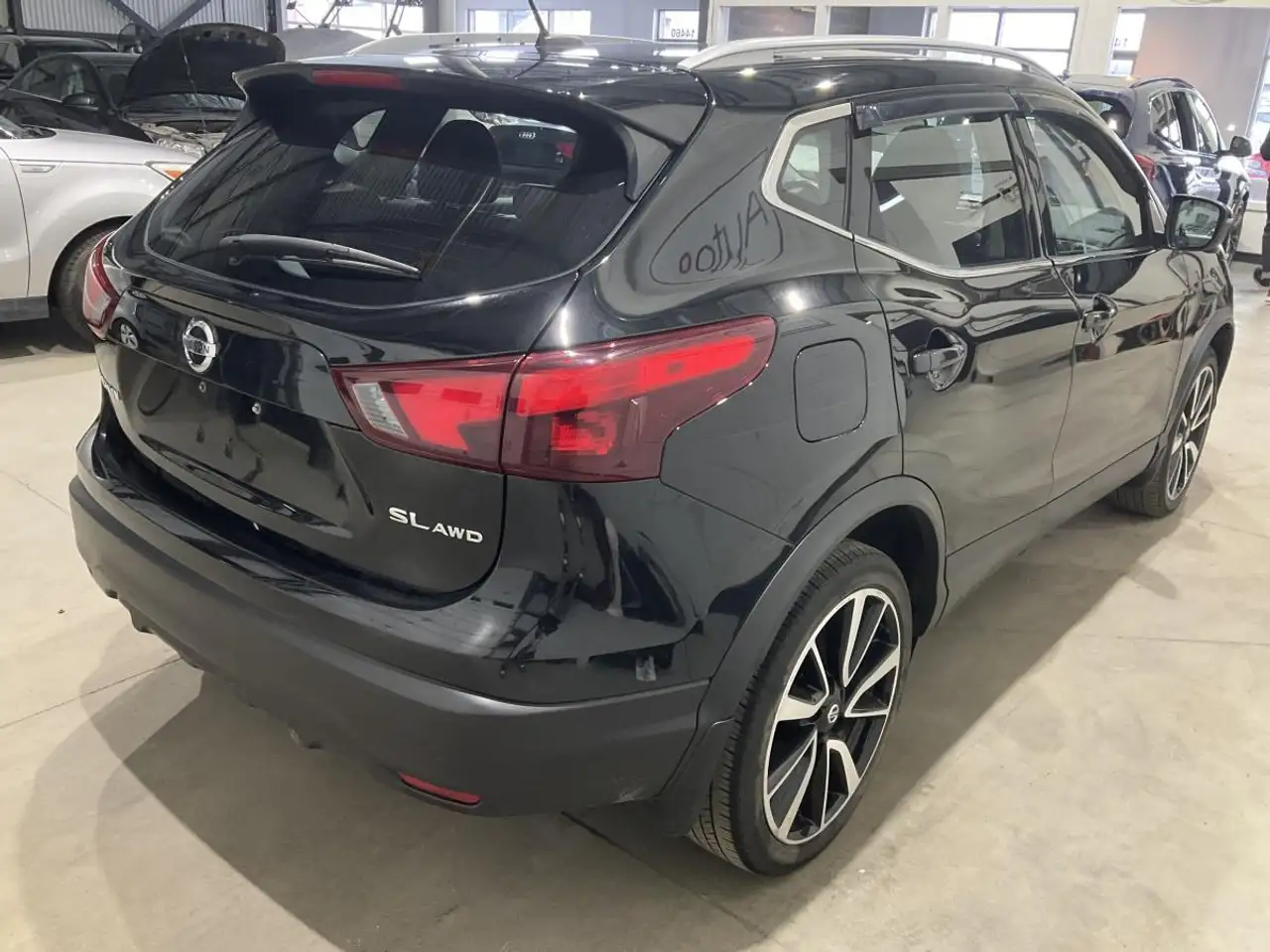 Nissan Qashqai снимка Nissan Qashqai
