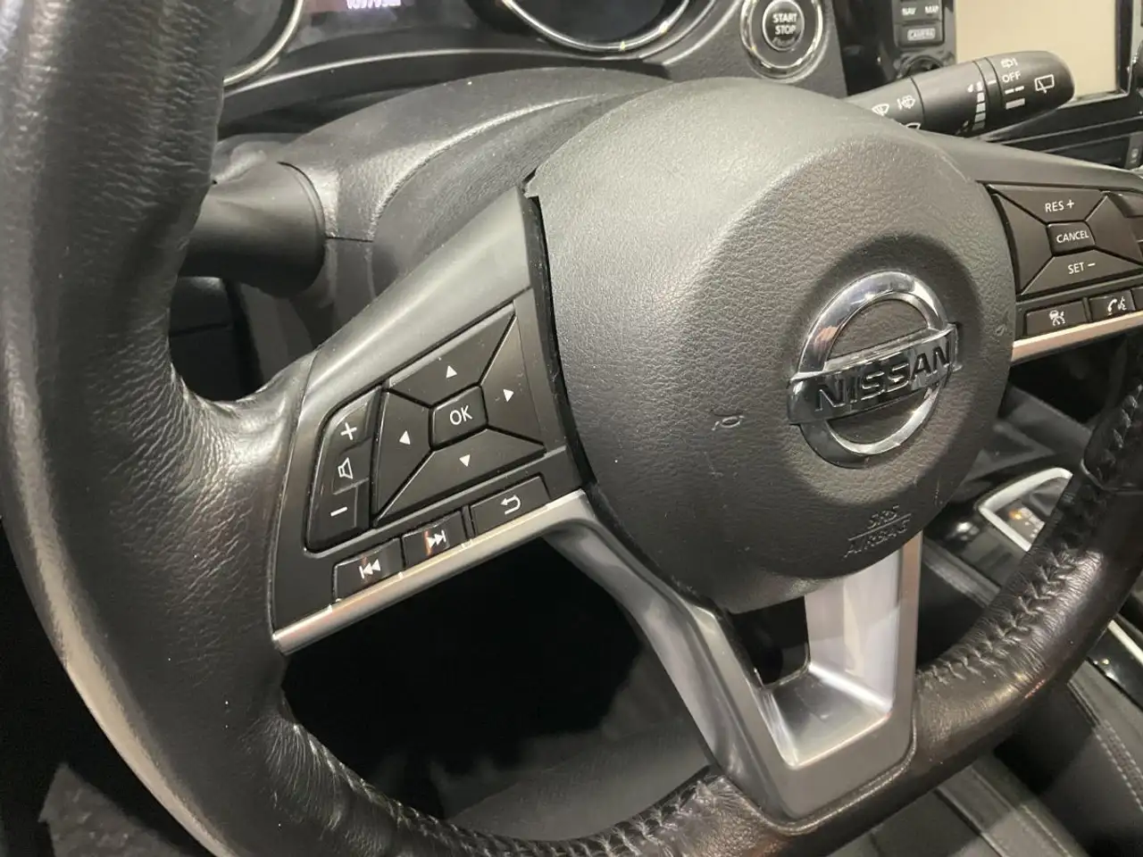 Nissan Qashqai снимка Nissan Qashqai
