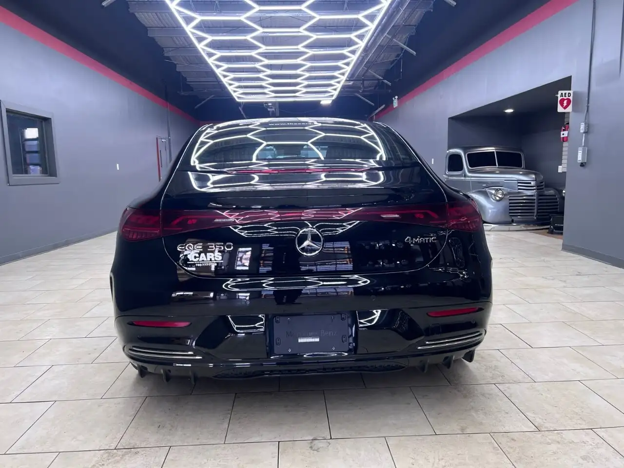 Mercedes-Benz EQE снимка Mercedes-Benz EQE