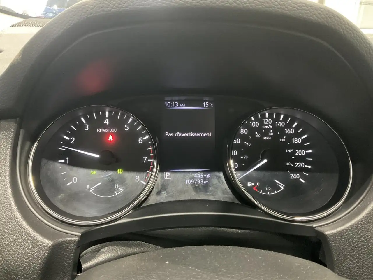 Nissan Qashqai снимка Nissan Qashqai