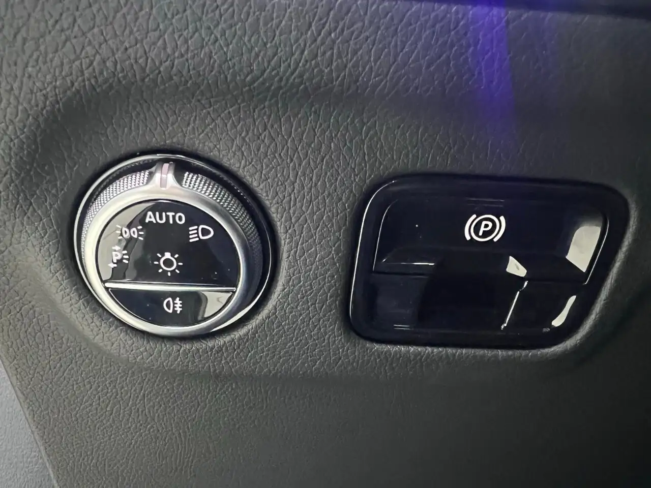 Mercedes-Benz EQE снимка Mercedes-Benz EQE