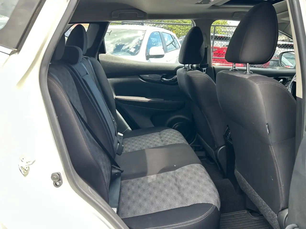 Nissan Qashqai photo Nissan Qashqai