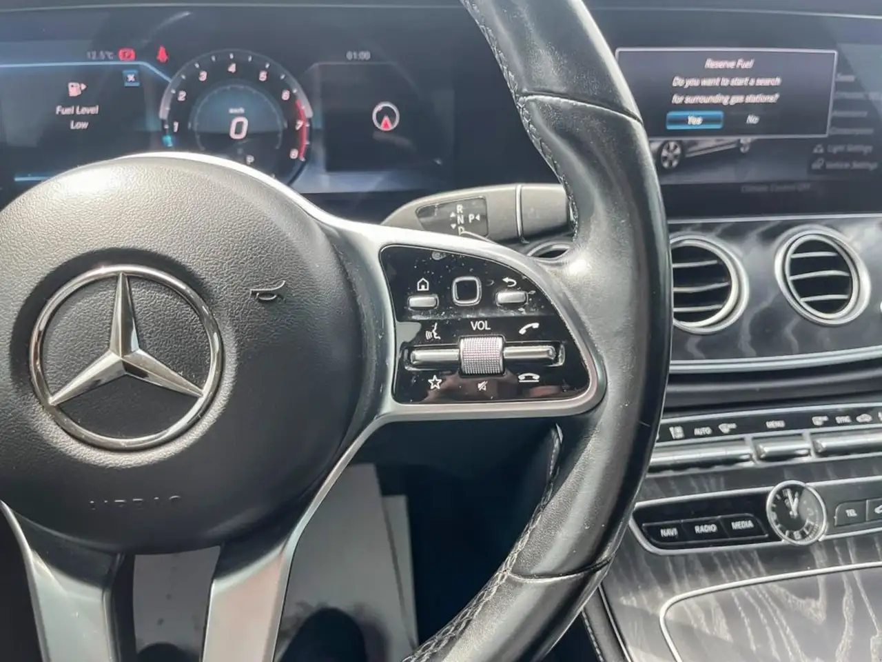Mercedes-Benz E-Class fotografie Mercedes-Benz E-Class