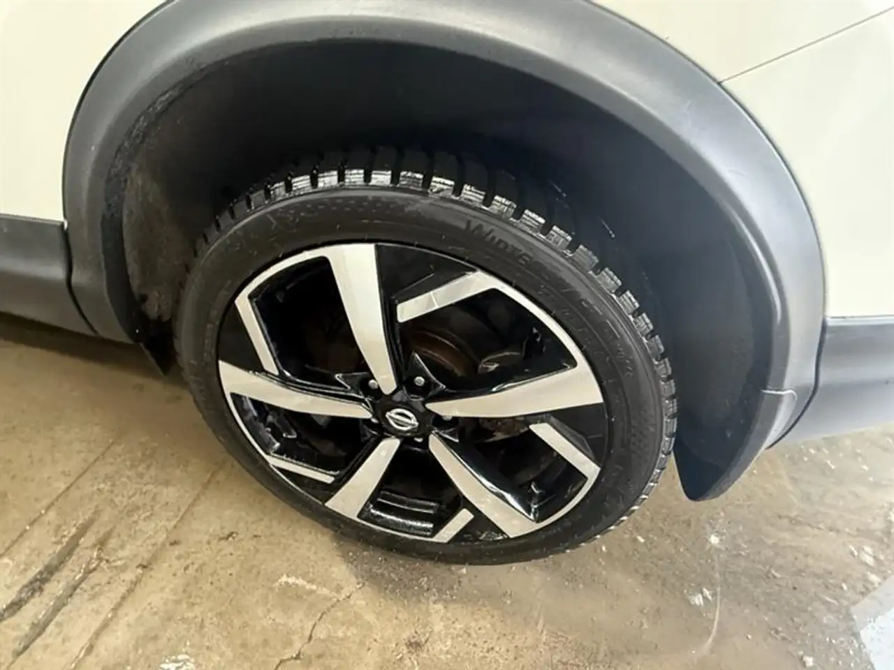 Nissan Qashqai снимка Nissan Qashqai