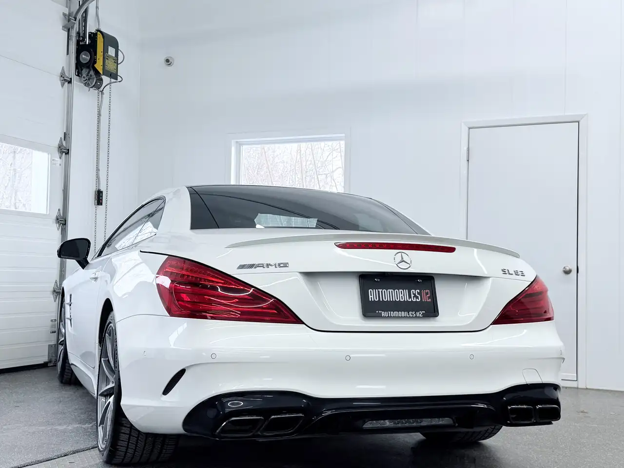 Mercedes-Benz SL снимка Mercedes-Benz SL