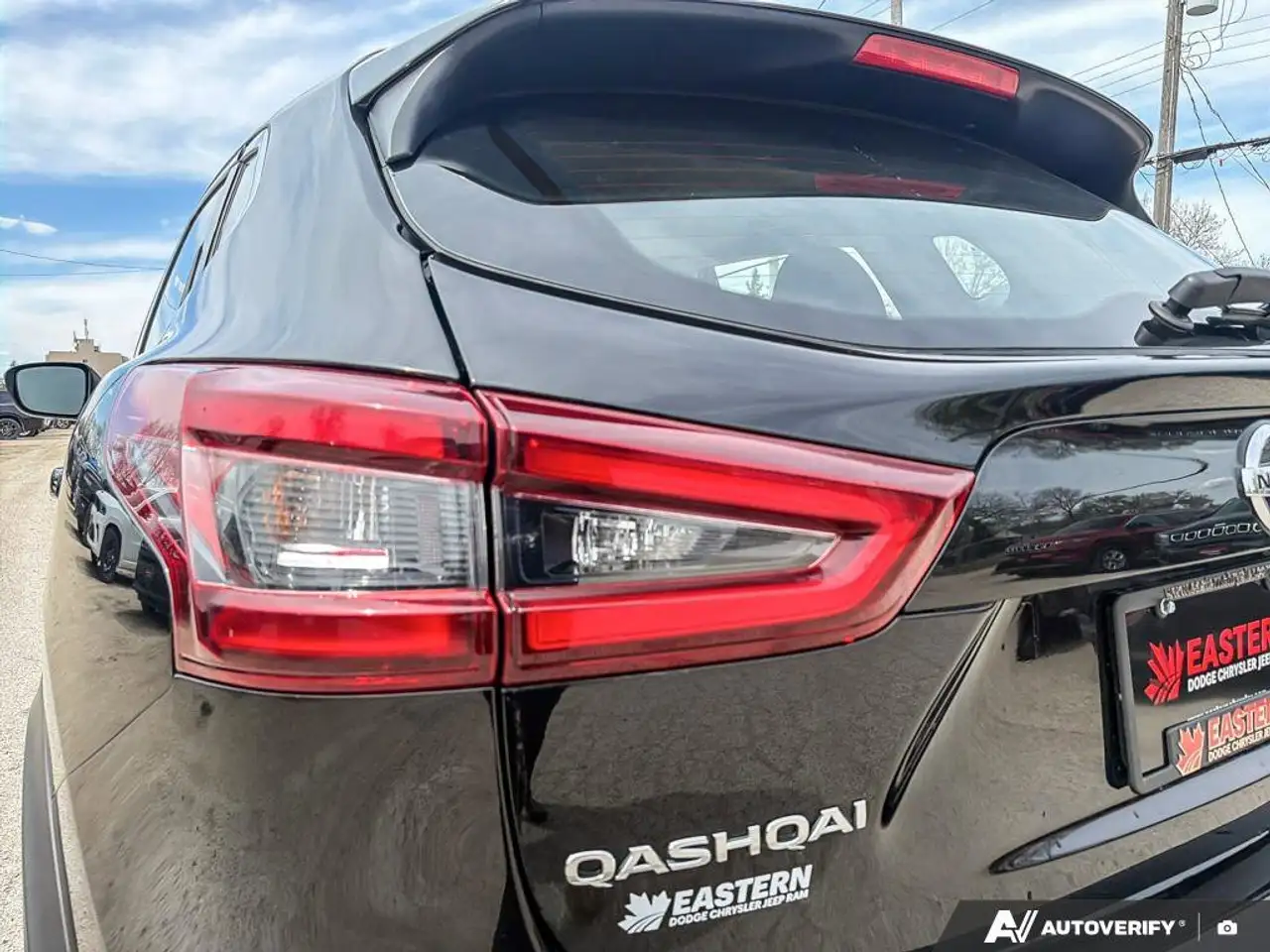 Nissan Qashqai photo Nissan Qashqai