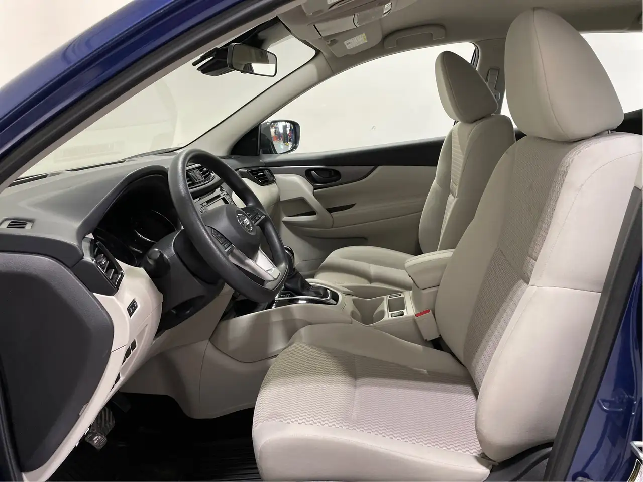 Nissan Qashqai photo Nissan Qashqai