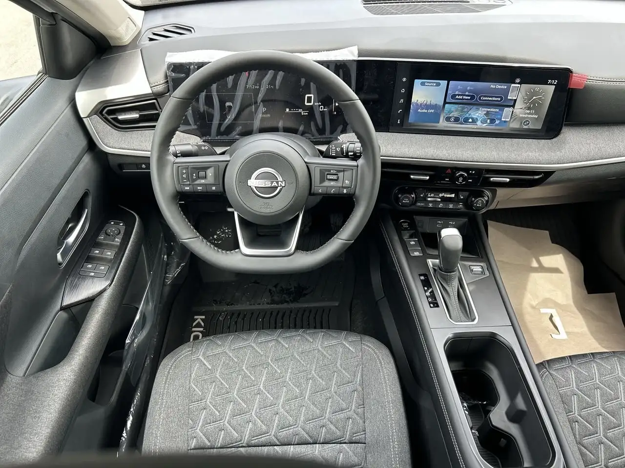 Nissan Kicks снимка Nissan Kicks