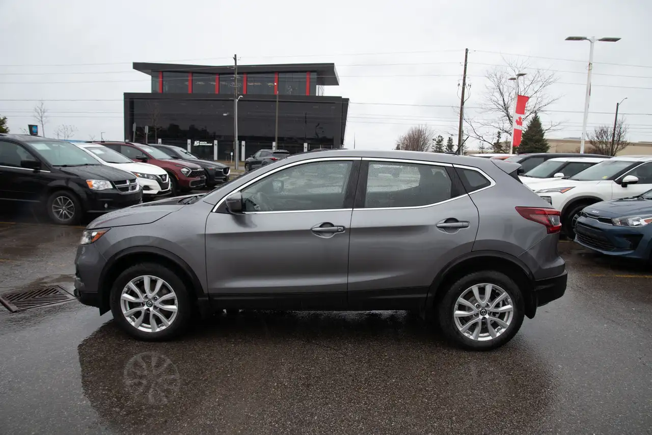 Nissan Qashqai снимка Nissan Qashqai