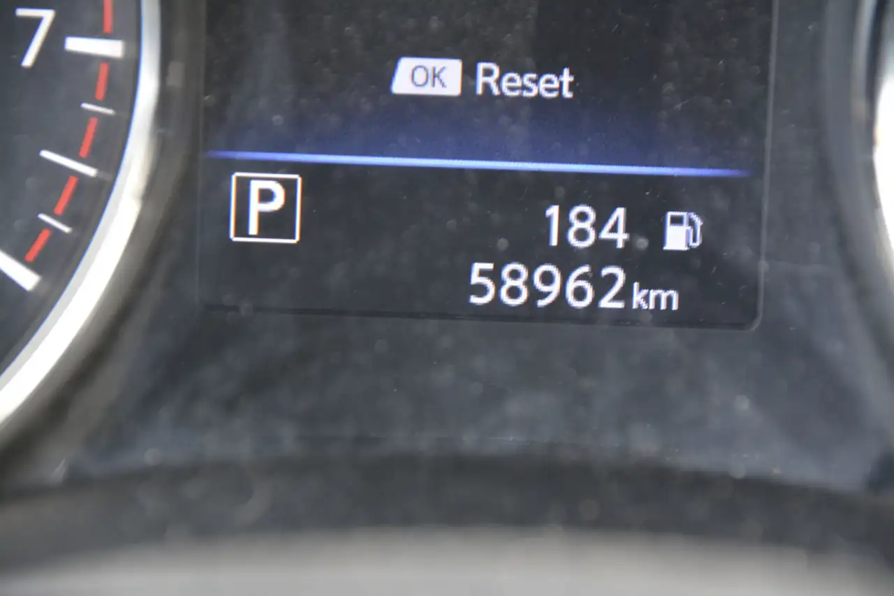 Nissan Qashqai снимка Nissan Qashqai
