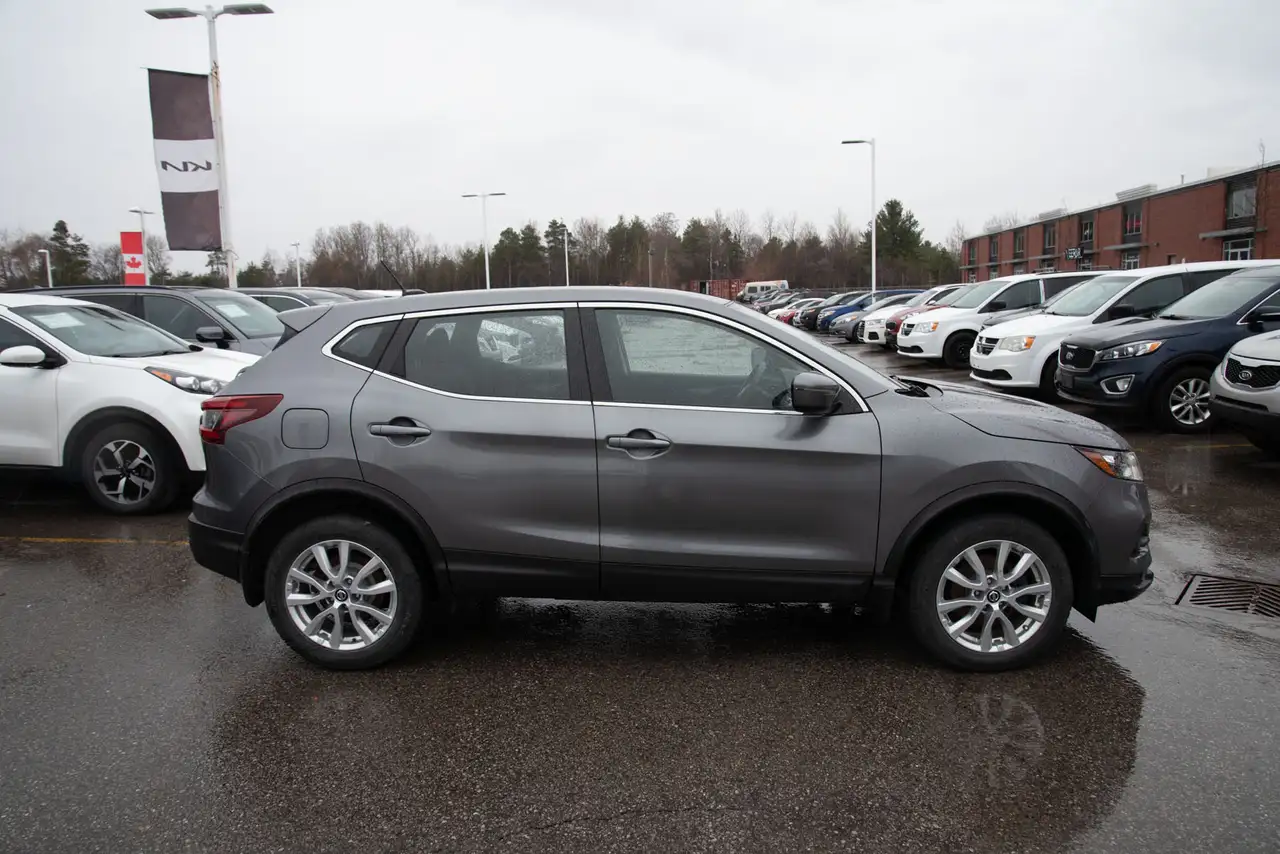 Nissan Qashqai снимка Nissan Qashqai