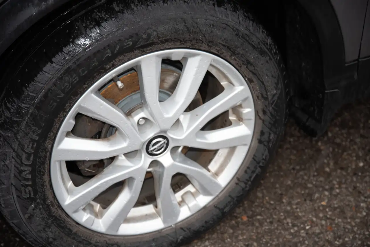 Nissan Qashqai снимка Nissan Qashqai