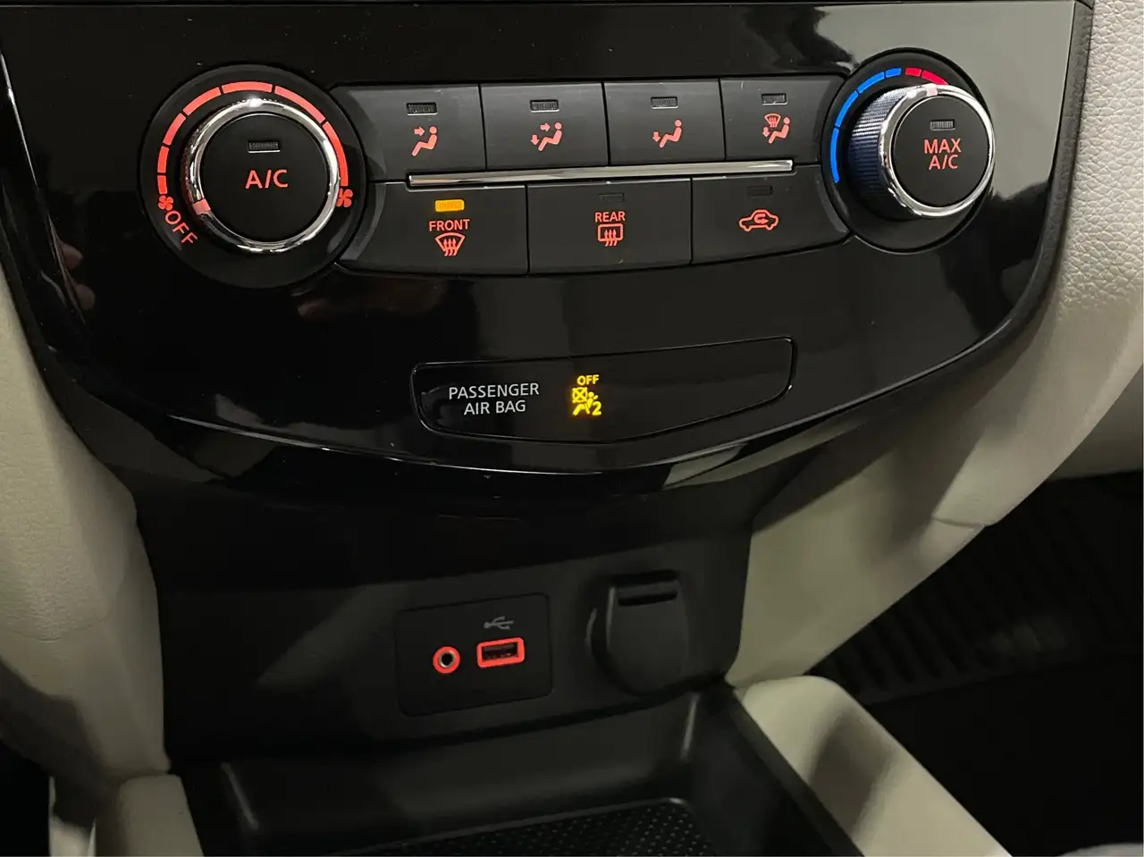 Nissan Qashqai photo Nissan Qashqai