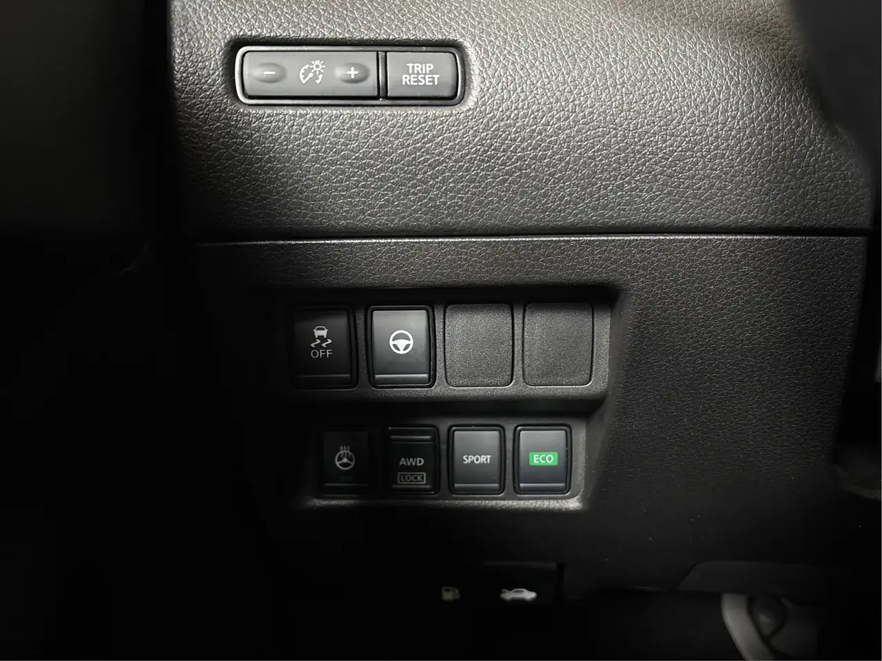 Nissan Qashqai снимка Nissan Qashqai