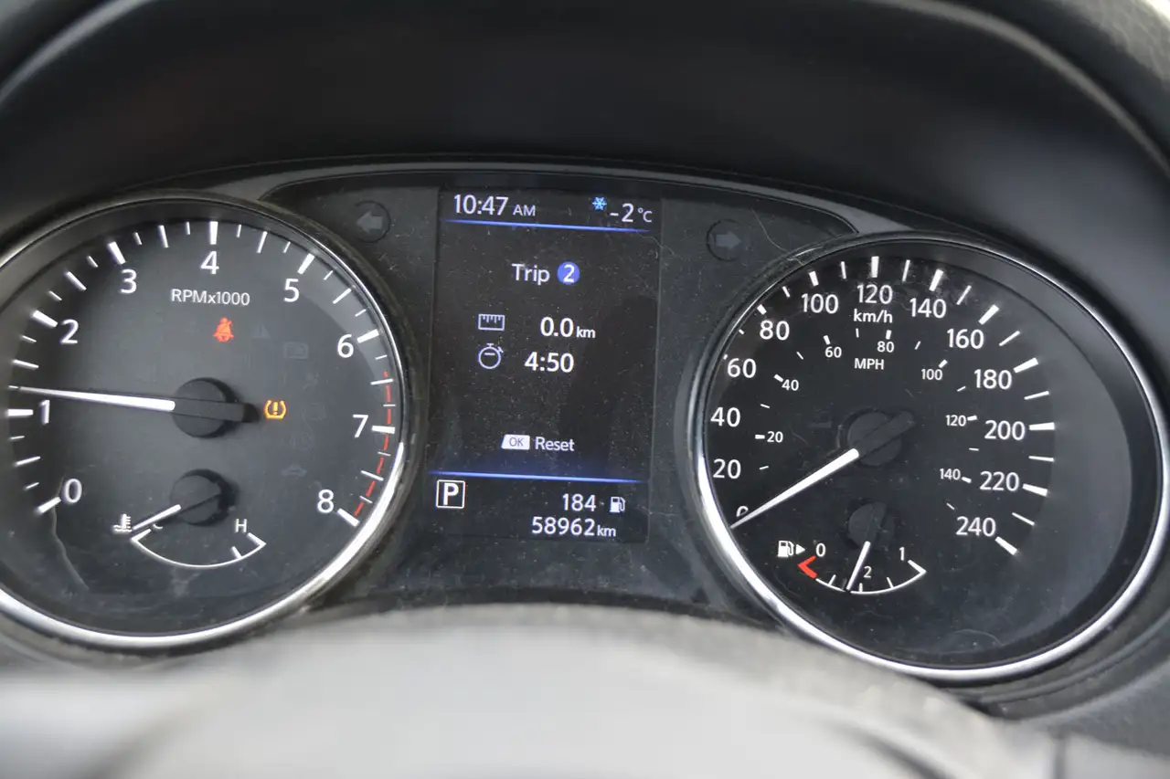 Nissan Qashqai снимка Nissan Qashqai