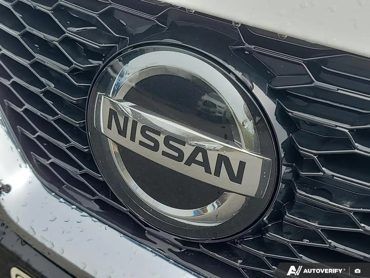 Nissan Qashqai снимка Nissan Qashqai
