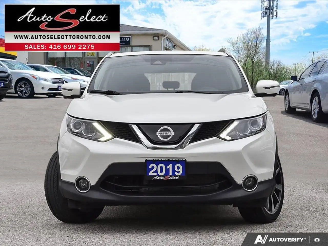 Nissan Qashqai снимка Nissan Qashqai