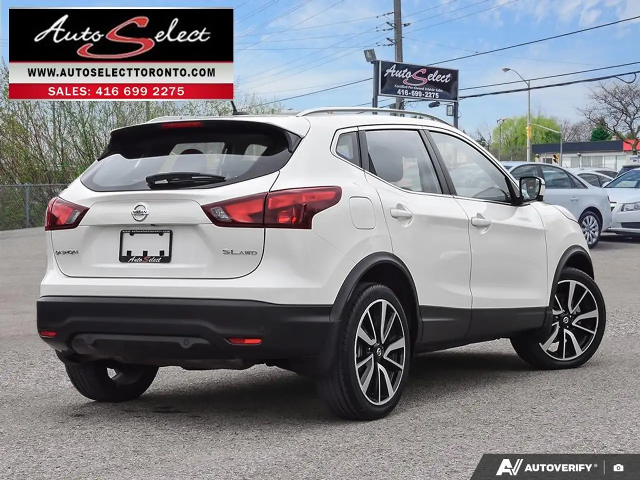 Nissan Qashqai снимка Nissan Qashqai