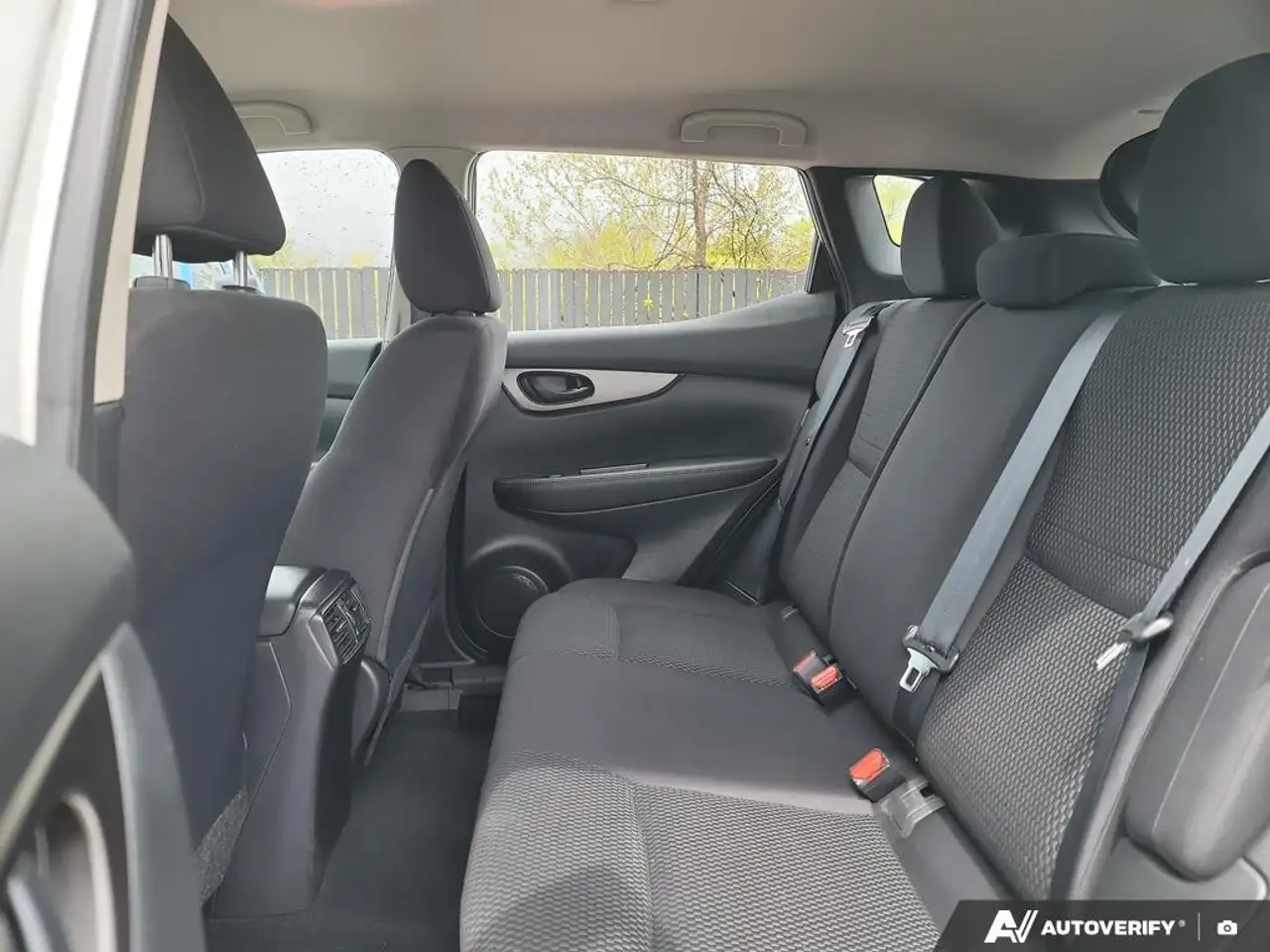 Nissan Qashqai снимка Nissan Qashqai