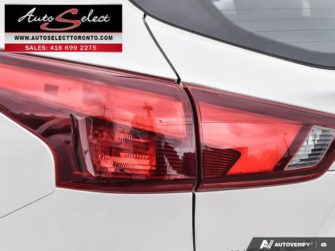 Nissan Qashqai снимка Nissan Qashqai