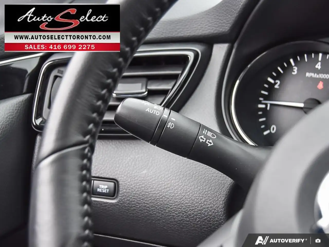 Nissan Qashqai снимка Nissan Qashqai