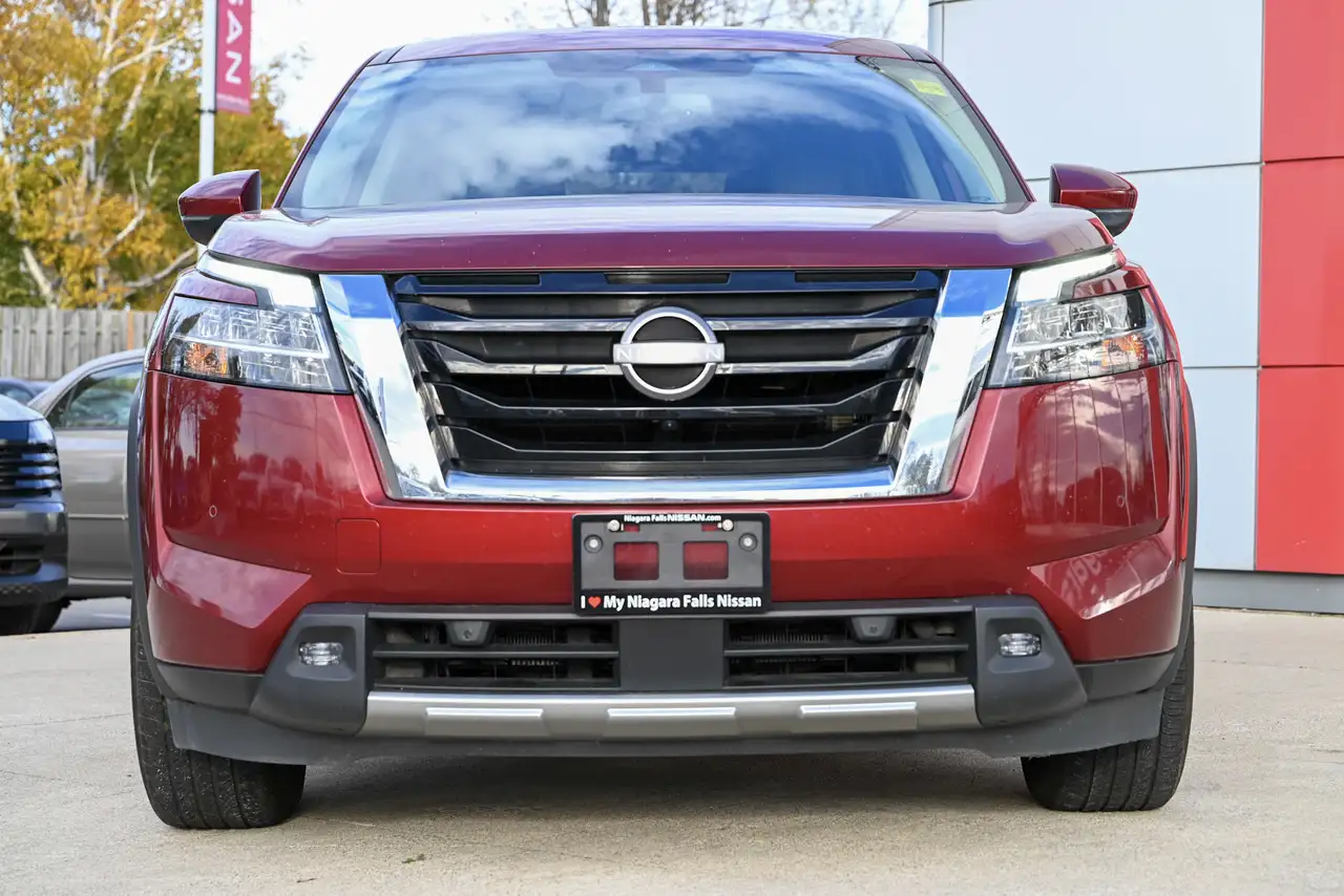 Nissan Pathfinder fotografie Nissan Pathfinder
