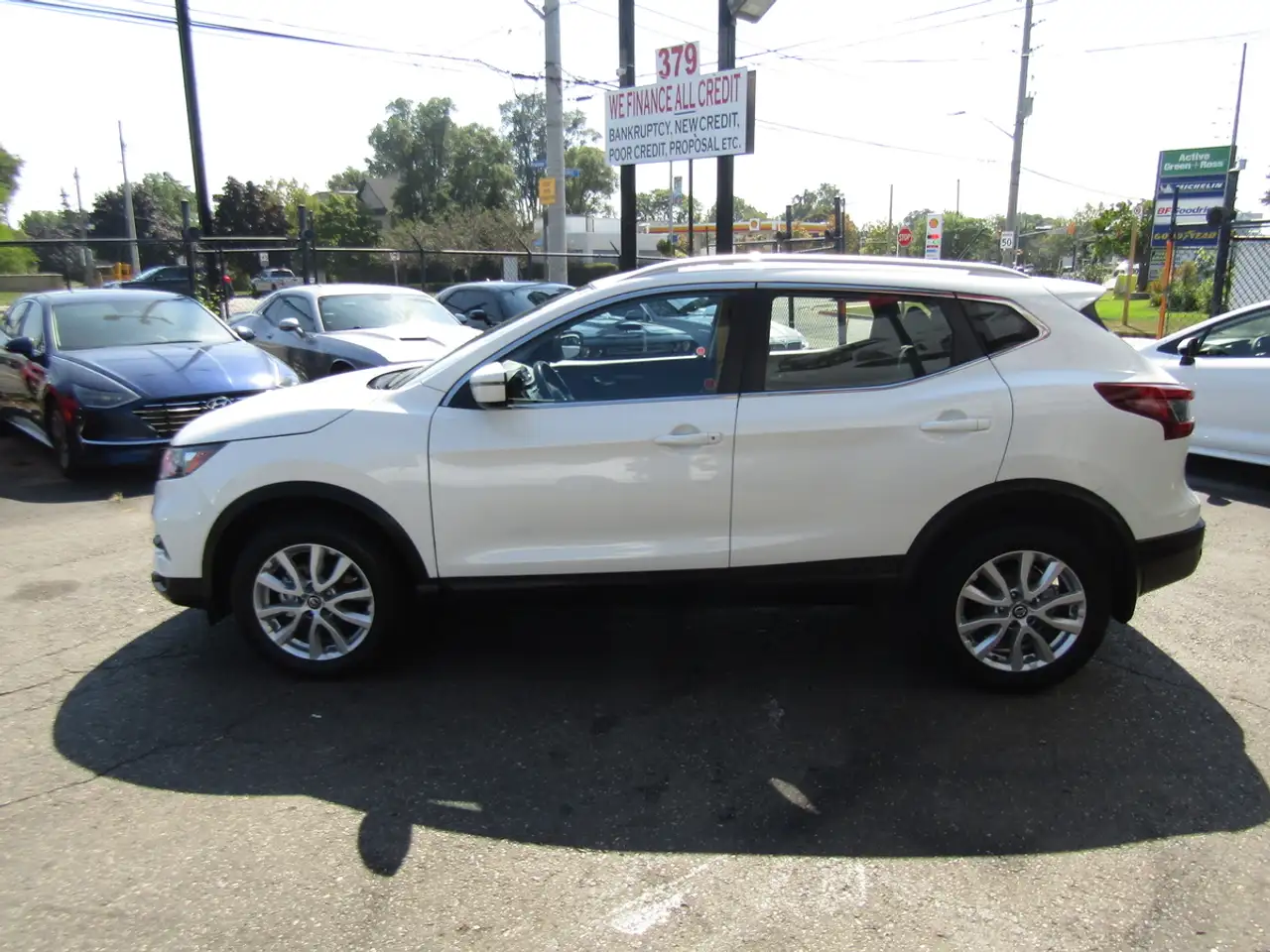 Nissan Qashqai снимка Nissan Qashqai
