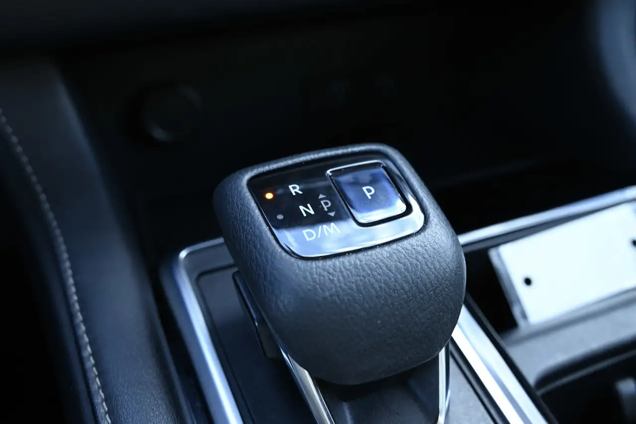 Nissan Pathfinder fotografie Nissan Pathfinder