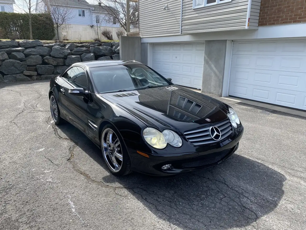 Mercedes-Benz SL снимка Mercedes-Benz SL