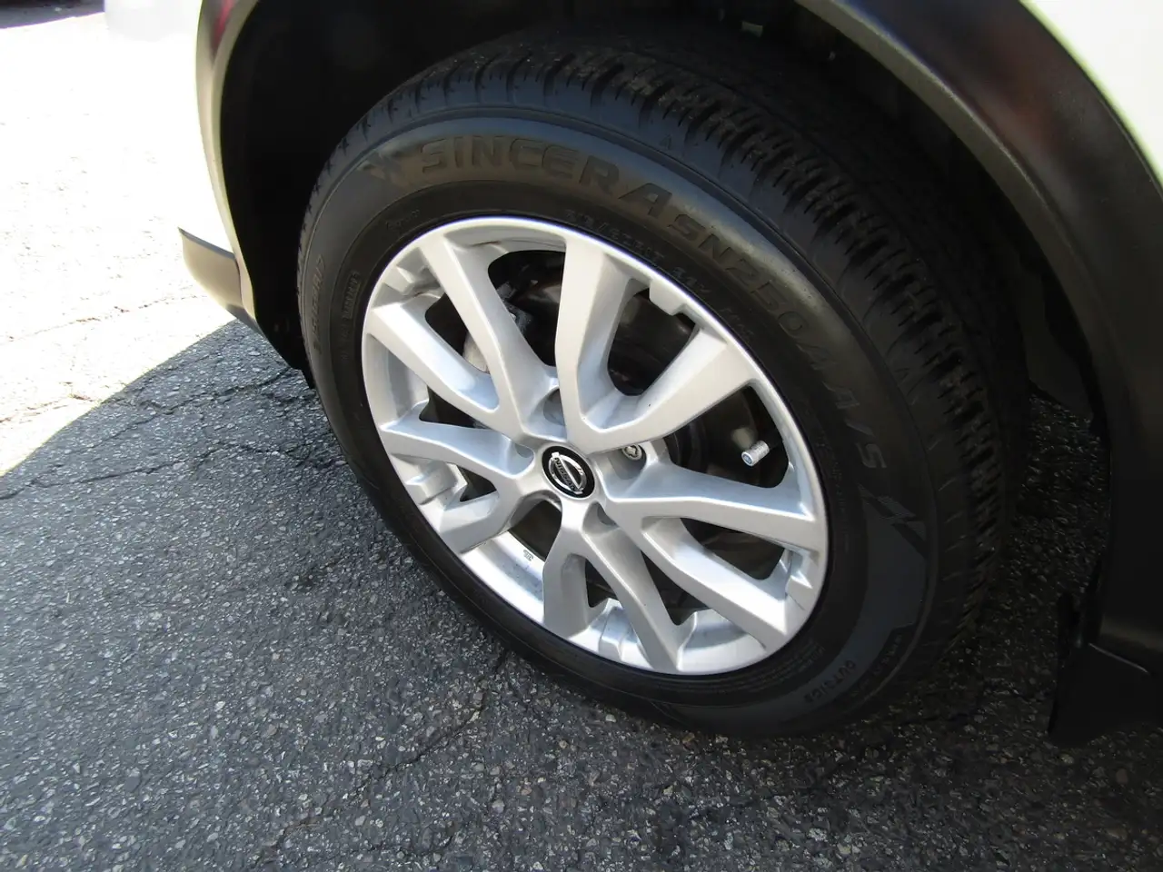 Nissan Qashqai снимка Nissan Qashqai